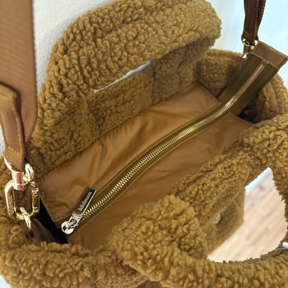 Lululemon Quilted Grid Crossbody Bag 5L – Fleece – Burnt Caramel (Brown) – NWT - Picture 7 of 14